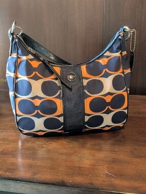 Coach Navy, Orange & Cream Stripe Santeen Litex Signature Shoulder Bag Y2k